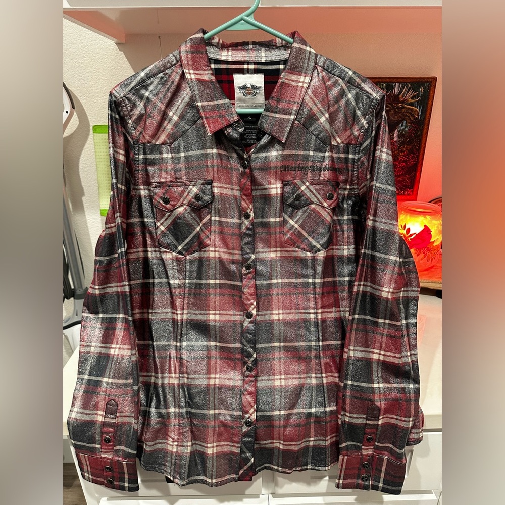 Harley Davidson HD Women's Metallic Graphic Plaid Shirt, 96069-18VW. Red & Gray